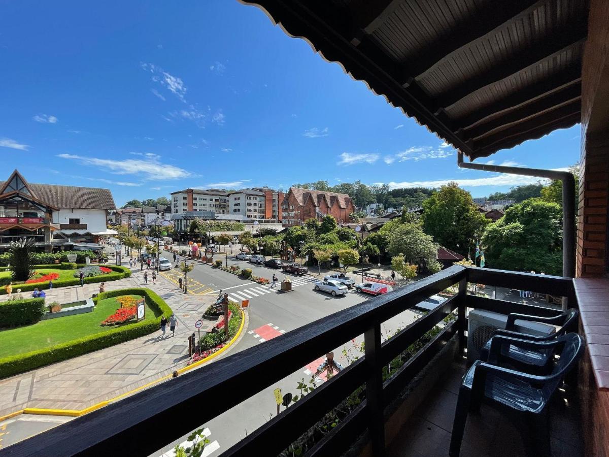 Apartamento Oppitz - No Coracao De Gramado Junto Da Rua Coberta Exterior foto