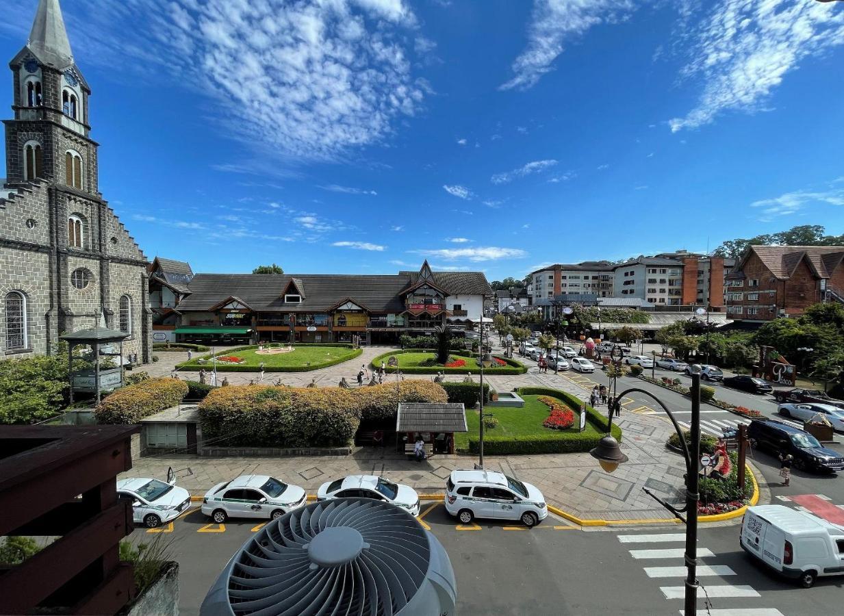 Apartamento Oppitz - No Coracao De Gramado Junto Da Rua Coberta Exterior foto